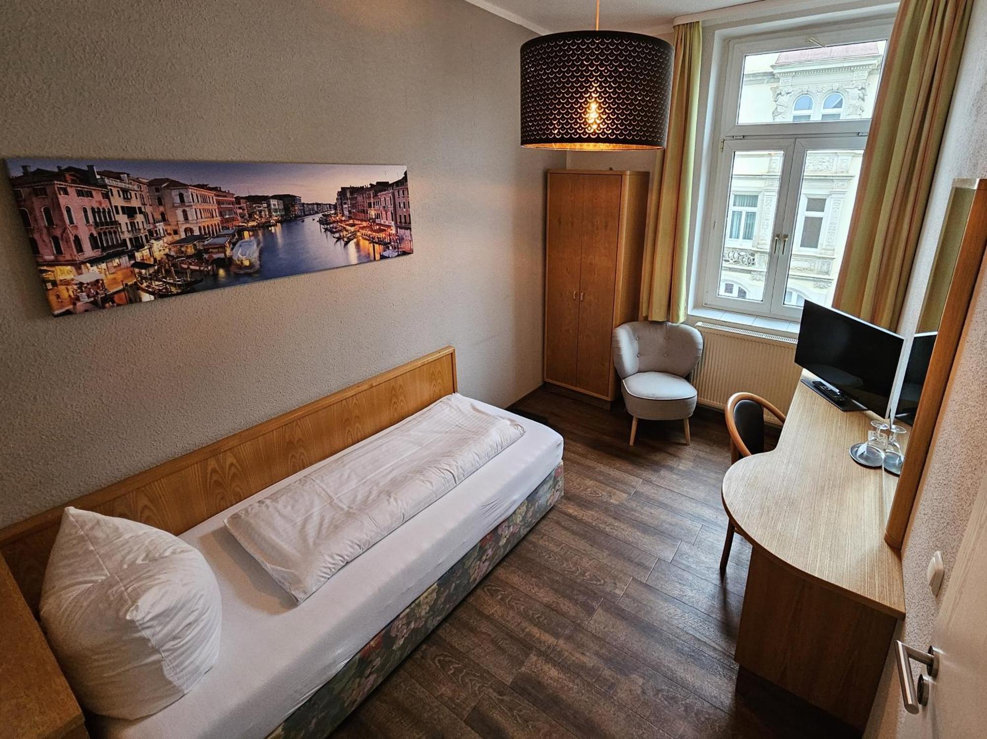 Hotel Friedensbruecke Greiz Eksteriør bilde